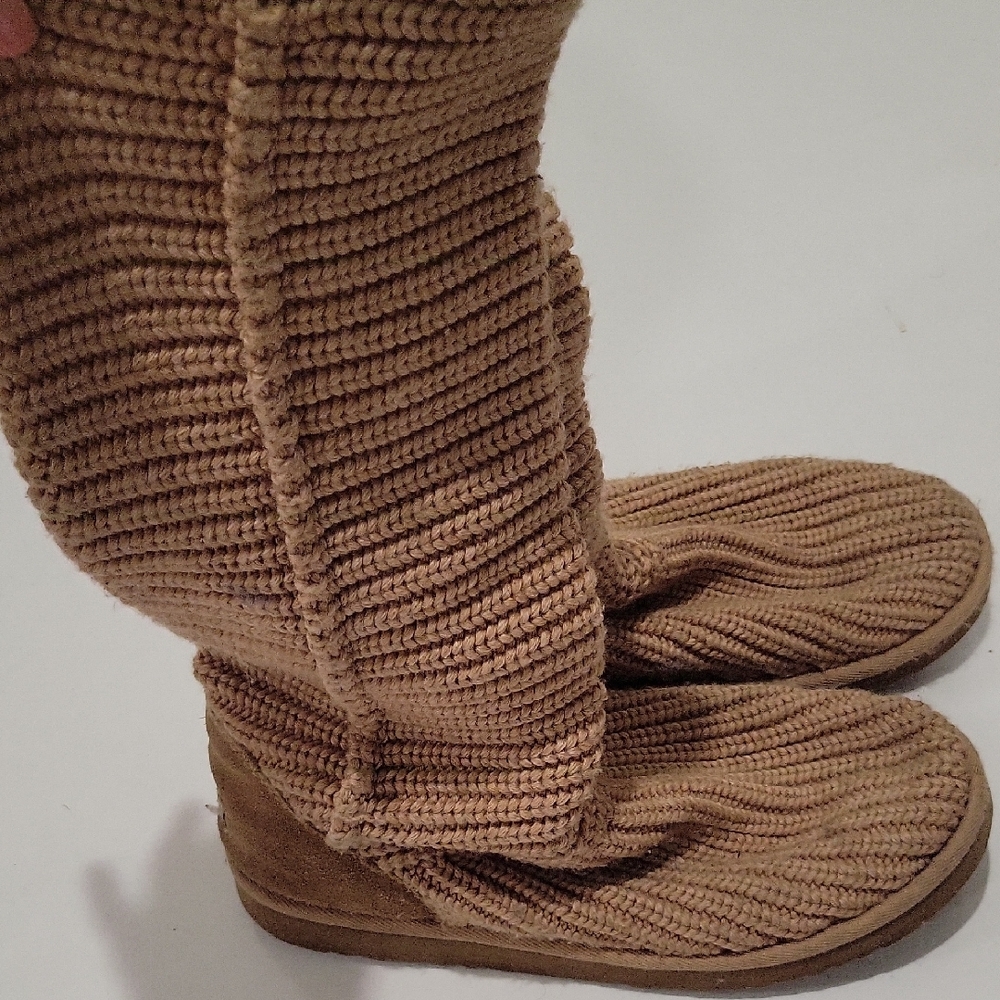 Women's Tan Knit Boots